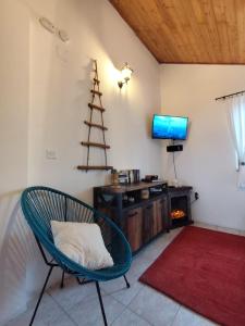 Gallery image of Kuća za odmor Duga in Šušnjevci +33 photos