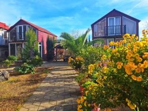 Κήπος έξω από το Makho's Cottage