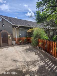 Το κτήριο όπου στεγάζεται  το διαμέρισμα