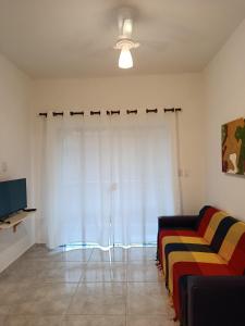 Μια τηλεόραση ή/και κέντρο ψυχαγωγίας στο Jardim das Mangueiras