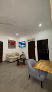 Ảnh trong thư viện ảnh của Adonai house - Kevat homes ở Accra +14 ảnh