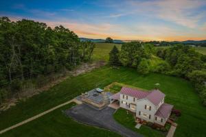 Loodusmaastik puhkemaja lähedal