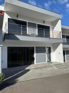 Το κτήριο όπου στεγάζεται  η παραθεριστική κατοικία