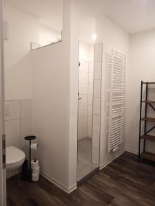 Et badeværelse på Ferienwohnungen auf Hof Elseblick