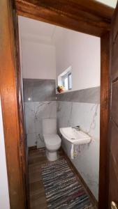 Ảnh trong thư viện ảnh của Adonai house - Kevat homes ở Accra