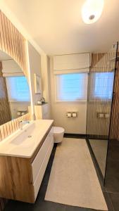 Ένα μπάνιο στο Apartment Feldblick Karben