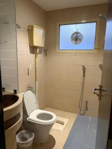 Fotografie z fotogalerie ubytování Hotel room and lounge v destinaci Najran