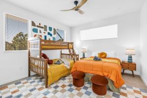 Ένα ή περισσότερα κρεβάτια σε δωμάτιο στο Temple of Time +33 φωτογραφίες