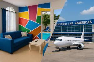 a living room with a model of an airplane at Villa Privada con Piscina a Minutos del Aeropuerto de Santo Domingo in Boca Chica
