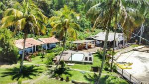 Κήπος έξω από το Club MV Saco do Céu