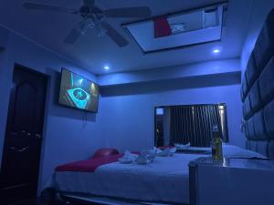 Postel nebo postele na pokoji v ubytování Hotel Hyds