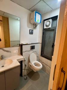 Koupelna v ubytování Golden Suites Grand Anukampa + 26 fotografií