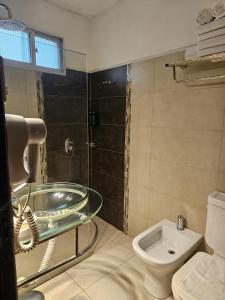 Ένα μπάνιο στο Hotel Internacional +30 φωτογραφίες