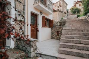 Budova, kde se prázdninový dům nachází