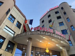 Gallery image of FOPROLUX PALACE hôtel in Douala