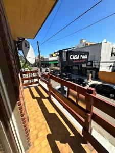 Tòa nhà nơi căn hộ tọa lạc