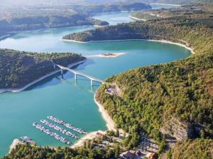 Fotografie z fotogalerie ubytování Le cocon douillet v destinaci Oyonnax