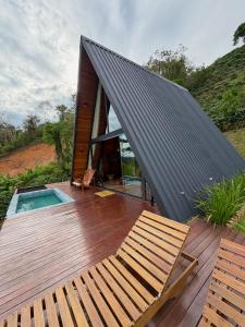 Bazén v ubytování Cabana Catuaí nebo v jeho okolí + 21 fotografií