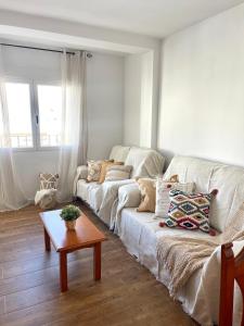 Posezení v ubytování El Alfarero Níjar