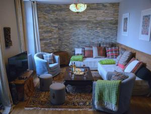 Posezení v ubytování Gite de charme, automne en Sologne, séjour en famille, contes, jeux, balade nature en forêt & détente, centre Aubigny