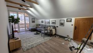 Ảnh trong thư viện ảnh của Penthouse 2 , apartment with 2 bedrooms ở Dilijan +5 ảnh