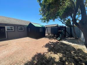 Bygningen som villaen ligger i