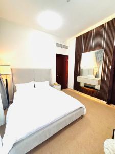 Voodi või voodid majutusasutuse Vista Luxury Home With Parking toas