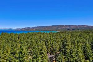 Příroda nedaleko prázdninového domu