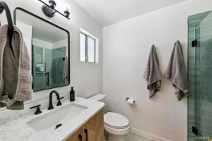 Koupelna v ubytování 3300 Cape Horn home