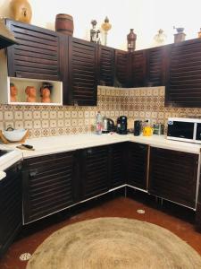 Kuchyň nebo kuchyňský kout v ubytování Take it easy la Jaille