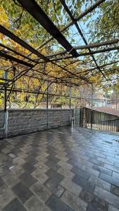 Μπαλκόνι ή βεράντα στο Nest Stay +68 φωτογραφίες