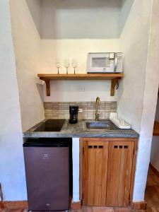 Η κουζίνα ή μικρή κουζίνα στο Casa Mónica Barichara +51 φωτογραφίες