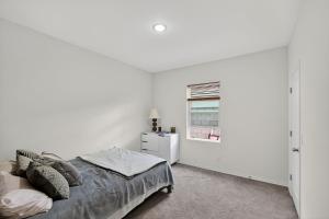 En eller flere senge i et værelse på Arizona Vacation Home