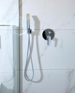 Ένα μπάνιο στο Bujtina Tushaj +25 φωτογραφίες