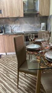 Kuchyň nebo kuchyňský kout v ubytování Elysium House