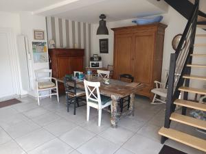 Kuchyň nebo kuchyňský kout v ubytování chambre d'hôte Léonie + 4 fotografie