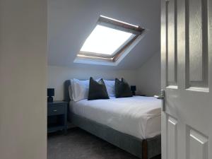 Postel nebo postele na pokoji v ubytování The Bluebird B&B III + 65 fotografií