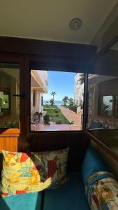 Imagine din galeria proprietății Luxury apartment with sea view - Al Amine residence în Fnideq