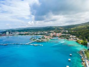 Naturlandskabet i nærheden af feriehuset