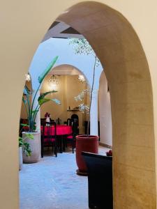 Ο χώρος του λόμπι ή της ρεσεψιόν στο Riad Sultanes +76 φωτογραφίες