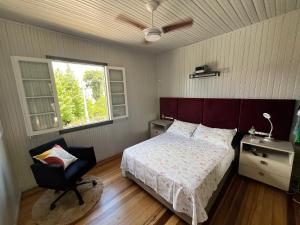 Ένα ή περισσότερα κρεβάτια σε δωμάτιο στο Garibaldi Guest House +8 φωτογραφίες