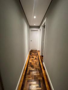 Gallery image of Charming apartment in Moinhos de Vento in Porto Alegre