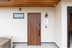 Foto sihtkohas Kizugawa asuva majutusasutuse 1棟貸し 駐車3台可 自転車レンタル可 嵐山へ続くサイクリングルート沿いの貸し切りヴィラ galeriist +34 fotot