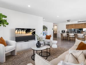 Kuchyň nebo kuchyňský kout v ubytování Avalon Resort Maroochydore