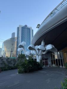 Gallery image of Wanders and Yoo luxury apartment in Panama City