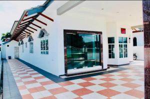 Budova, kde se prázdninový dům nachází