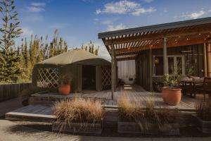 Κήπος έξω από το The Green Tent