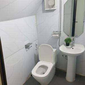 Ένα μπάνιο στο Tropical Forest Homestay