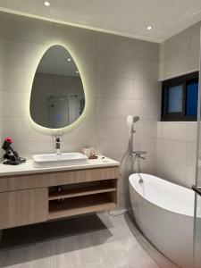 Ένα μπάνιο στο Mr Petter