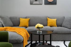 Χώρος καθιστικού στο Serene Oasis Near Rock River +73 φωτογραφίες